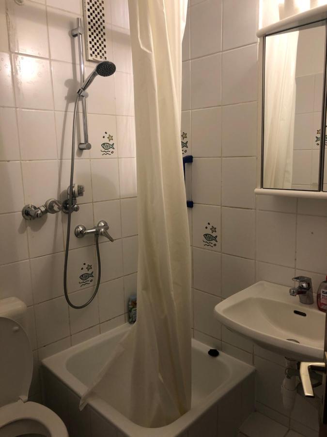 Ruhige Und Erholsame Wohnung Mit Balkon Gottingen Exterior photo
