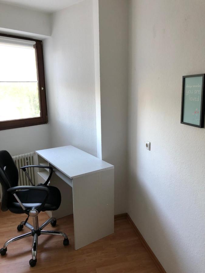 Ruhige Und Erholsame Wohnung Mit Balkon Gottingen Exterior photo